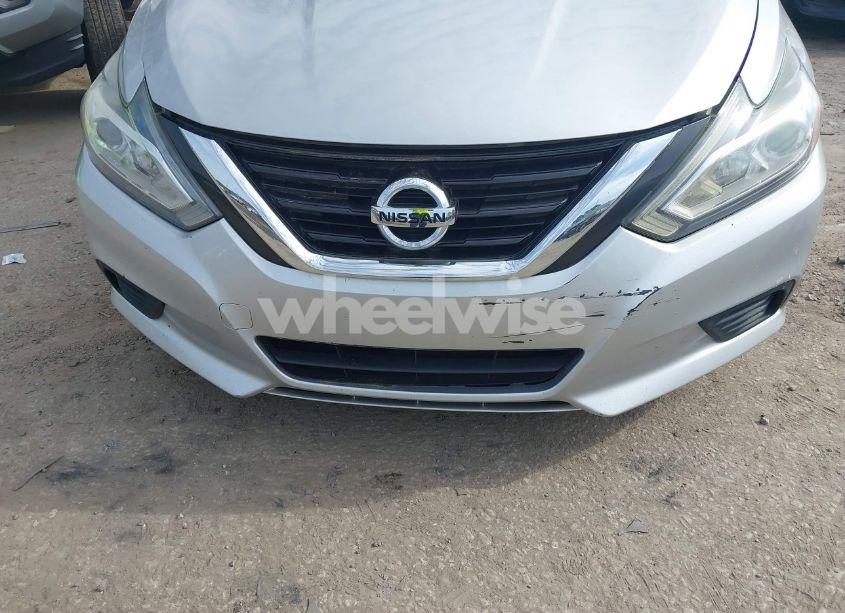Photo 6 of 2017 Nissan Altima 2.5 S (VIN 1N4AL3AP5HC487785)
