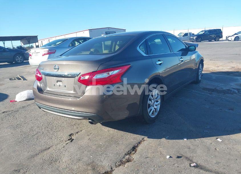 Photo 4 of 2017 Nissan Altima 2.5 S (VIN 1N4AL3AP5HN309511)