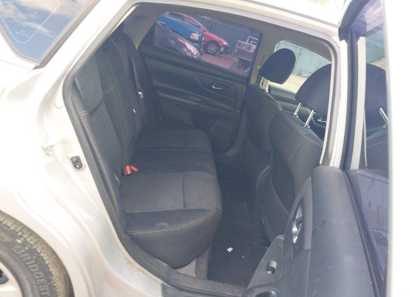 Photo 8 of 2017 Nissan Altima 2.5/2.5 S/2.5 SL/2.5 SR/2.5 SV (VIN 1N4AL3AP5HN316393)