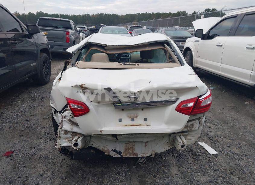 Photo 15 of 2017 Nissan Altima 2.5 S (VIN 1N4AL3AP5HN329645)