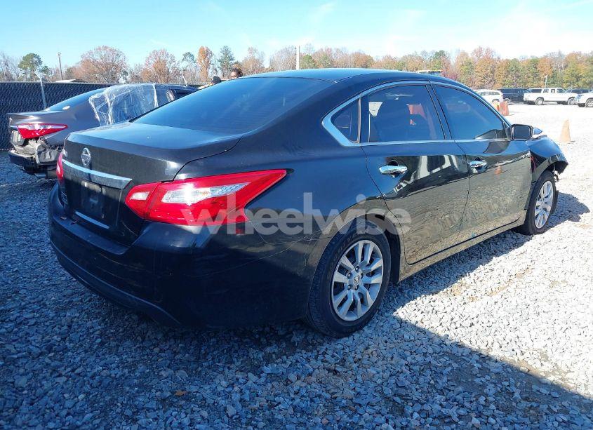 Photo 4 of 2017 Nissan Altima 2.5 S (VIN 1N4AL3AP5HN337454)