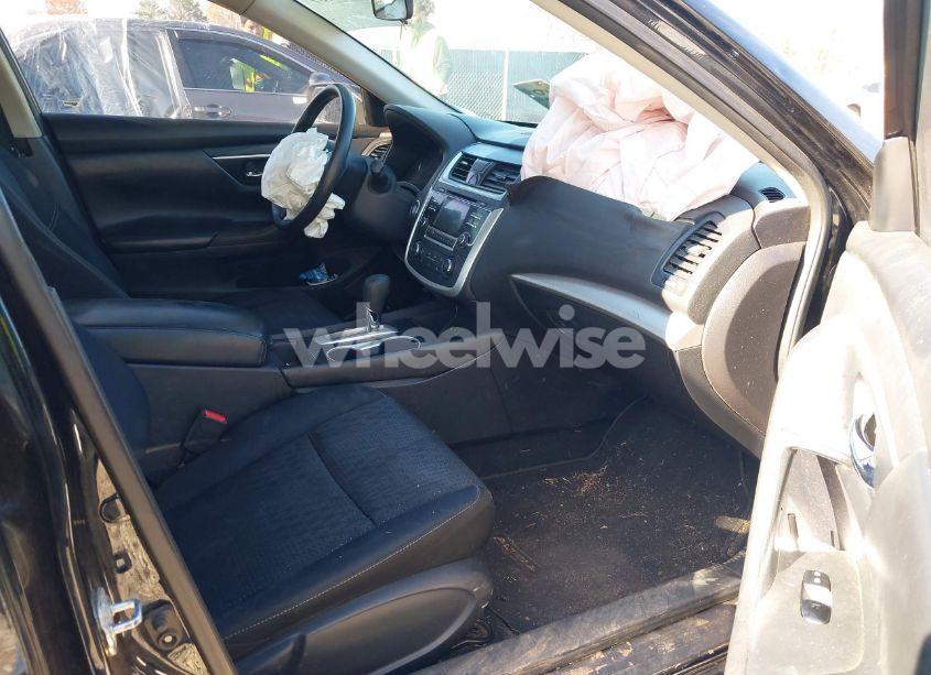 Photo 5 of 2017 Nissan Altima 2.5 S (VIN 1N4AL3AP5HN337454)