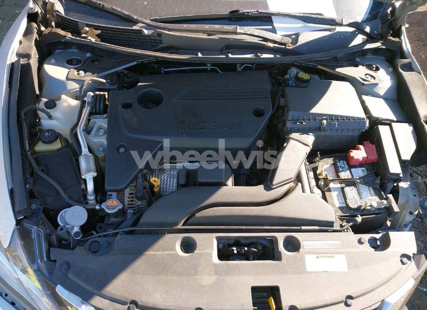 Photo 10 of 2017 Nissan Altima 2.5 S (VIN 1N4AL3AP5HN344047)