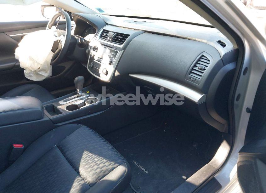 Photo 5 of 2017 Nissan Altima 2.5 S (VIN 1N4AL3AP5HN344047)