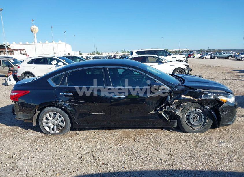 Photo 13 of 2017 Nissan Altima 2.5 S (VIN 1N4AL3AP5HN345537)