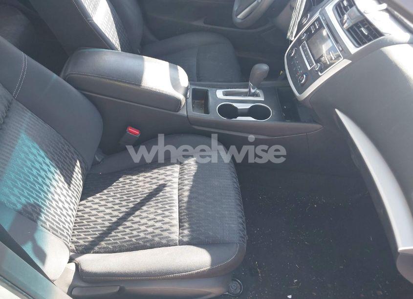 Photo 5 of 2017 Nissan Altima 2.5 S (VIN 1N4AL3AP5HN346994)