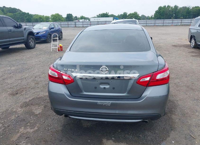 Photo 16 of 2017 Nissan Altima 2.5 S (VIN 1N4AL3AP5HN350673)