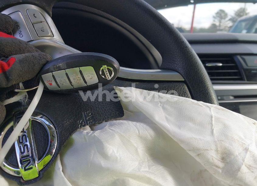 Photo 11 of 2017 Nissan Altima 2.5 S (VIN 1N4AL3AP5HN354769)