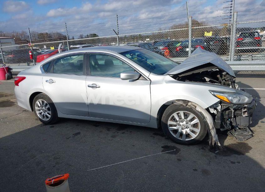 Photo 13 of 2017 Nissan Altima 2.5 S (VIN 1N4AL3AP5HN354769)