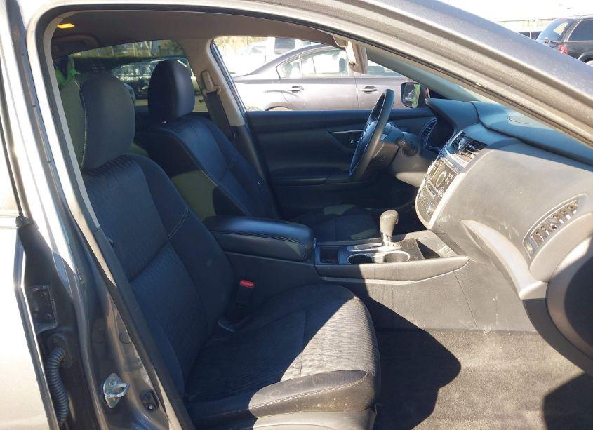 Photo 5 of 2017 Nissan Altima 2.5 S (VIN 1N4AL3AP5HN365920)