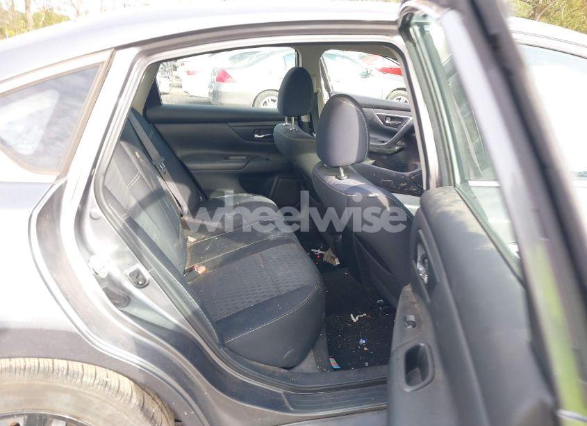 Photo 8 of 2018 Nissan Altima 2.5 S (VIN 1N4AL3AP5JC104613)