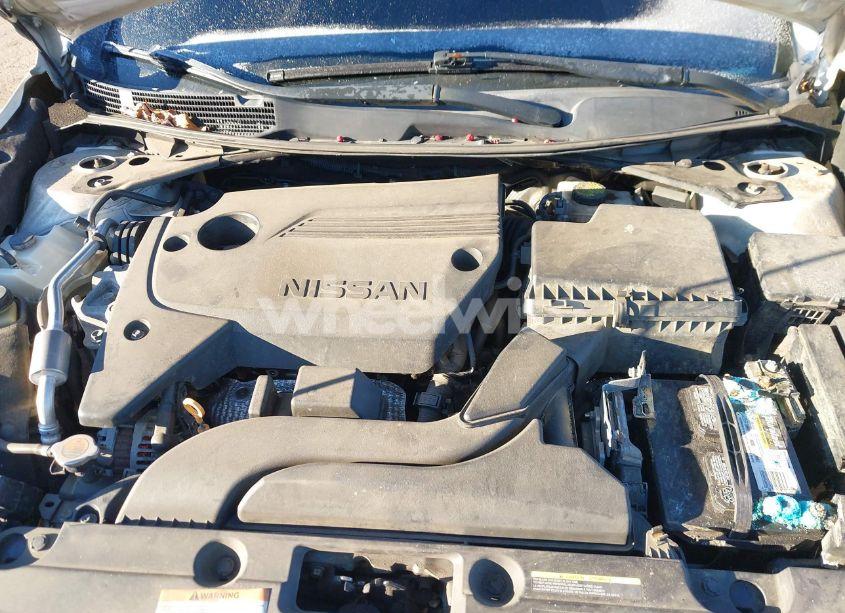 Photo 10 of 2018 Nissan Altima 2.5 SR (VIN 1N4AL3AP5JC112811)