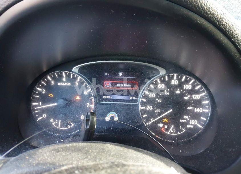 Photo 7 of 2018 Nissan Altima 2.5 SR (VIN 1N4AL3AP5JC112811)