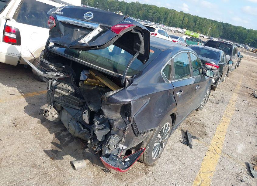 Photo 4 of 2018 Nissan Altima 2.5 SL (VIN 1N4AL3AP5JC164875)