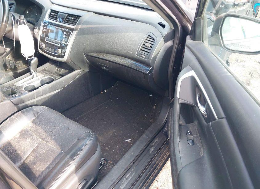 Photo 5 of 2018 Nissan Altima 2.5 SL (VIN 1N4AL3AP5JC164875)