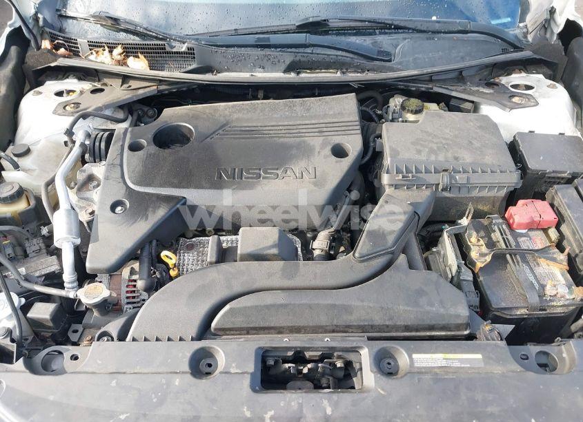 Photo 10 of 2018 Nissan Altima 2.5 SL (VIN 1N4AL3AP5JC170904)