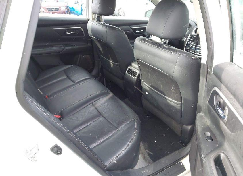 Photo 8 of 2018 Nissan Altima 2.5 SL (VIN 1N4AL3AP5JC176847)