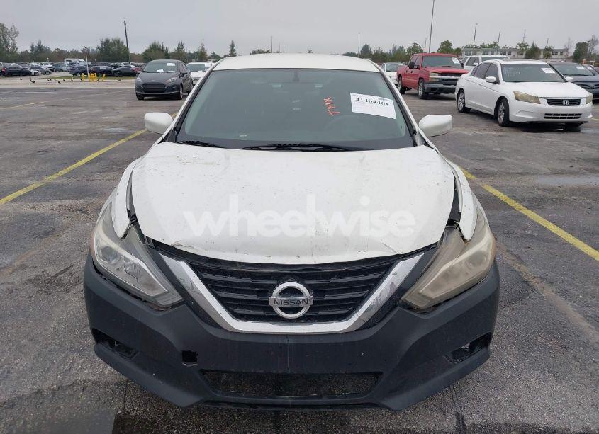 Photo 6 of 2018 Nissan Altima 2.5 S (VIN 1N4AL3AP5JC179473)
