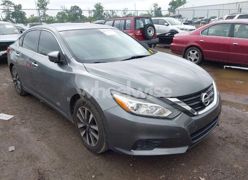 2018 Nissan Altima 2.5 SL (VIN 1N4AL3AP5JC183605) main photo