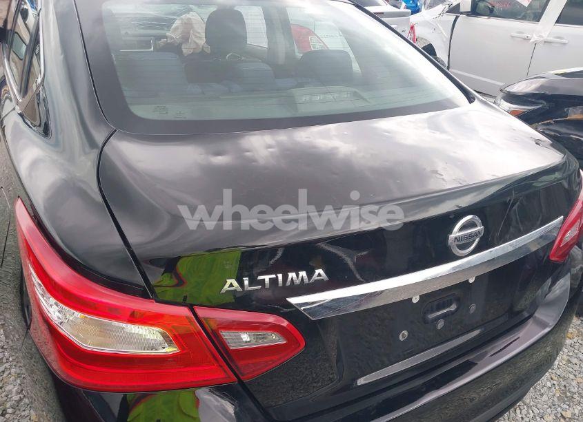 Photo 21 of 2018 Nissan Altima 2.5 S (VIN 1N4AL3AP5JC185905)