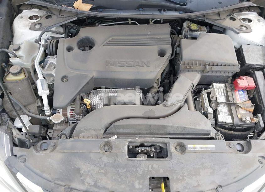 Photo 10 of 2018 Nissan Altima 2.5 SV (VIN 1N4AL3AP5JC190425)