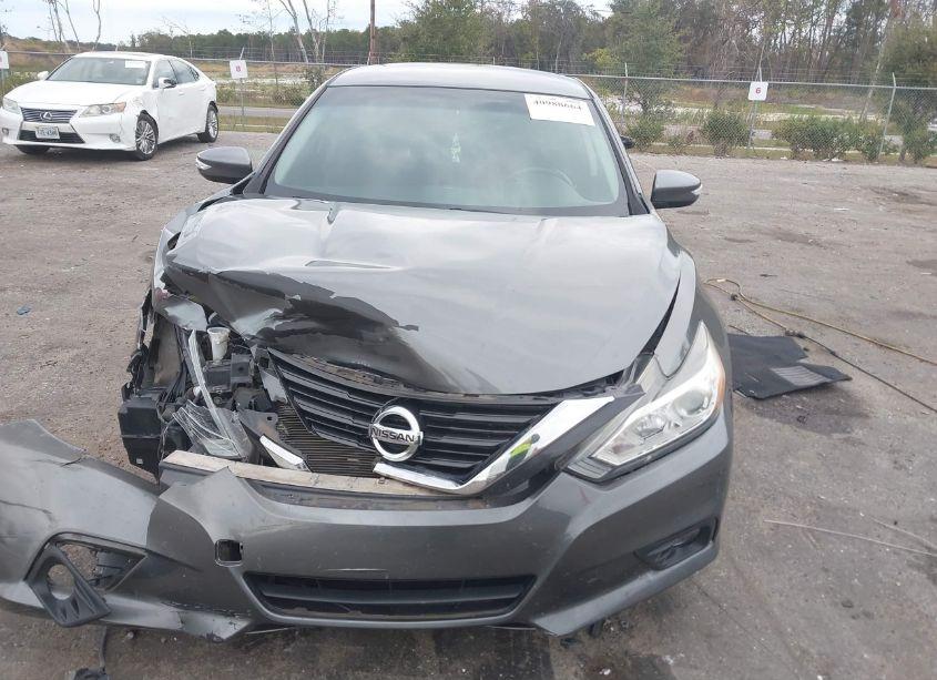 Photo 12 of 2018 Nissan Altima 2.5 SL (VIN 1N4AL3AP5JC191297)