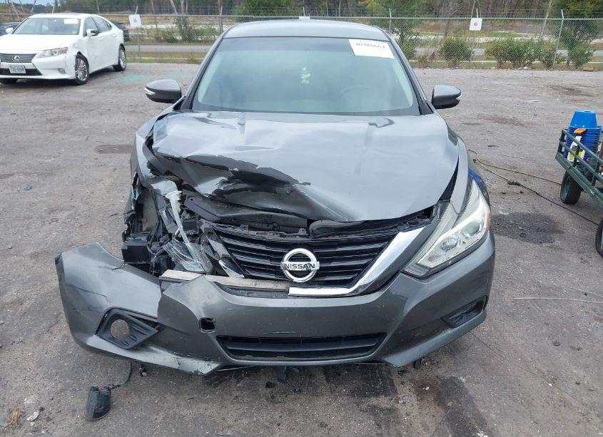 Photo 6 of 2018 Nissan Altima 2.5 SL (VIN 1N4AL3AP5JC191297)