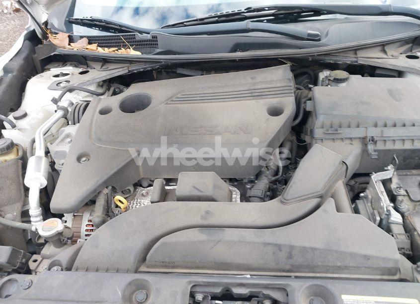 Photo 10 of 2018 Nissan Altima 2.5 SL (VIN 1N4AL3AP5JC192434)