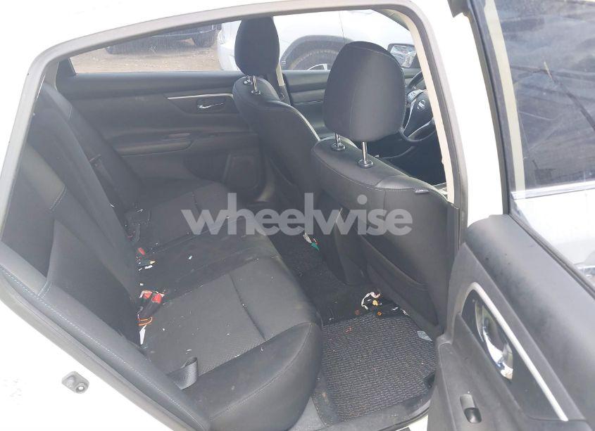 Photo 8 of 2018 Nissan Altima 2.5 SR (VIN 1N4AL3AP5JC192644)