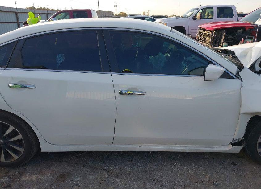 Photo 12 of 2018 Nissan Altima 2.5 SV (VIN 1N4AL3AP5JC194720)