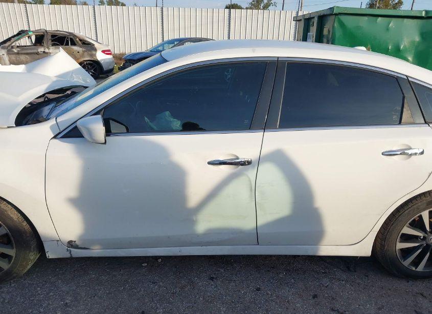 Photo 13 of 2018 Nissan Altima 2.5 SV (VIN 1N4AL3AP5JC194720)