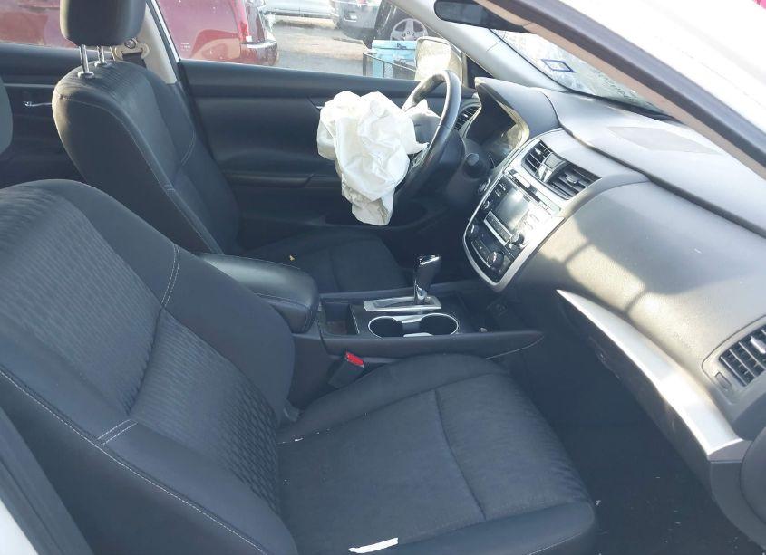 Photo 5 of 2018 Nissan Altima 2.5 SV (VIN 1N4AL3AP5JC194720)