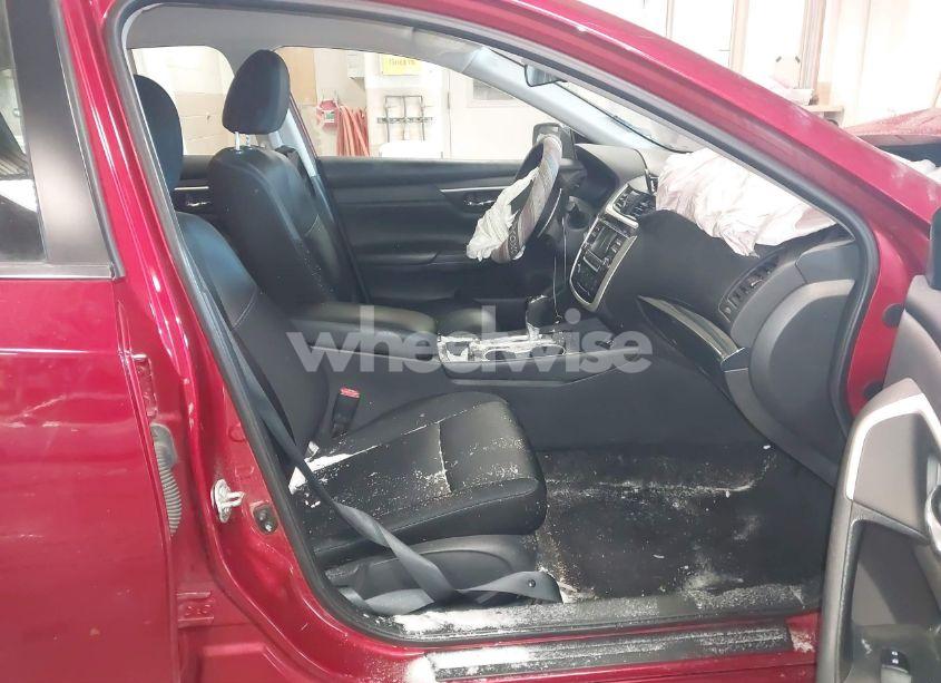 Photo 5 of 2018 Nissan Altima 2.5 SR (VIN 1N4AL3AP5JC198699)