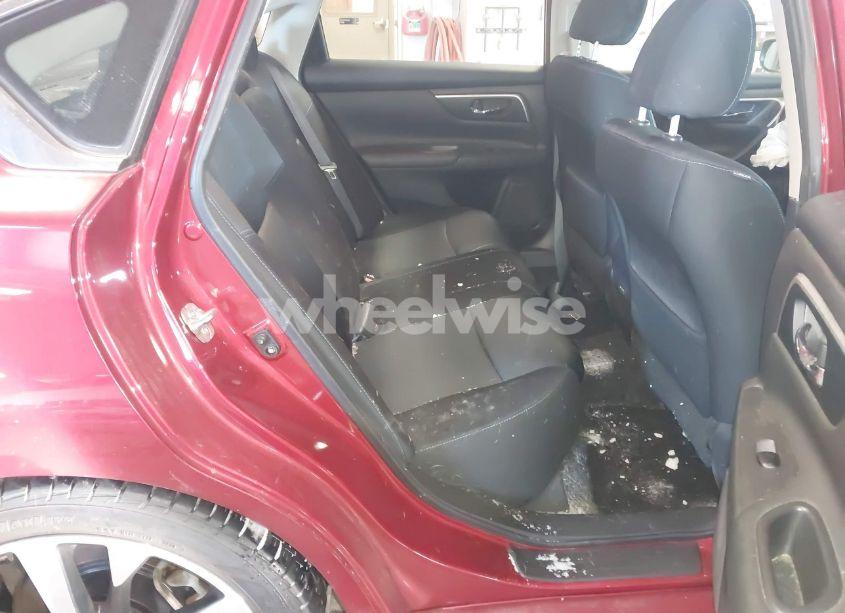 Photo 8 of 2018 Nissan Altima 2.5 SR (VIN 1N4AL3AP5JC198699)