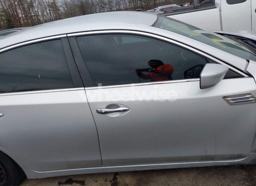 Photo 13 of 2018 Nissan Altima 2.5 S (VIN 1N4AL3AP5JC206851)