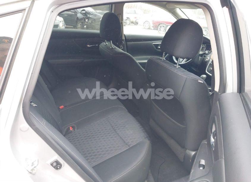 Photo 8 of 2018 Nissan Altima 2.5 S (VIN 1N4AL3AP5JC206851)