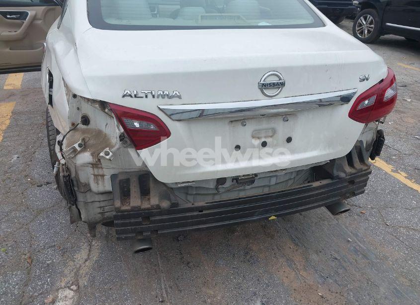 Photo 6 of 2018 Nissan Altima 2.5 SV (VIN 1N4AL3AP5JC222547)