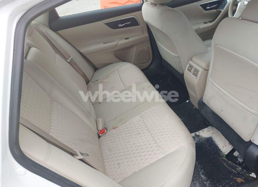 Photo 8 of 2018 Nissan Altima 2.5 SV (VIN 1N4AL3AP5JC222547)