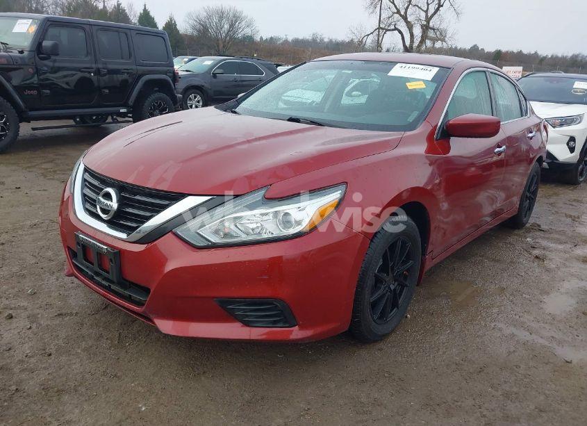 Photo 2 of 2018 Nissan Altima 2.5 S (VIN 1N4AL3AP5JC229109)