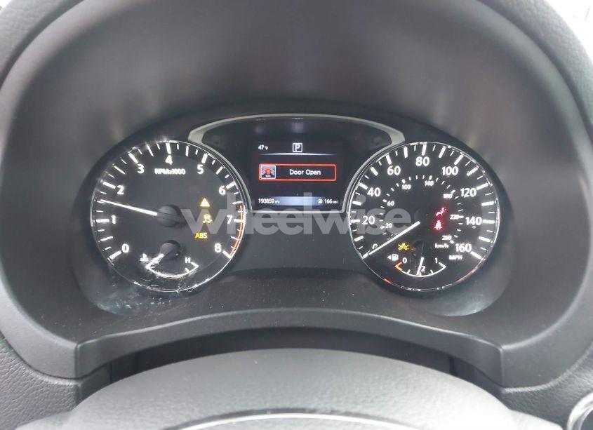 Photo 7 of 2018 Nissan Altima 2.5 S (VIN 1N4AL3AP5JC229109)