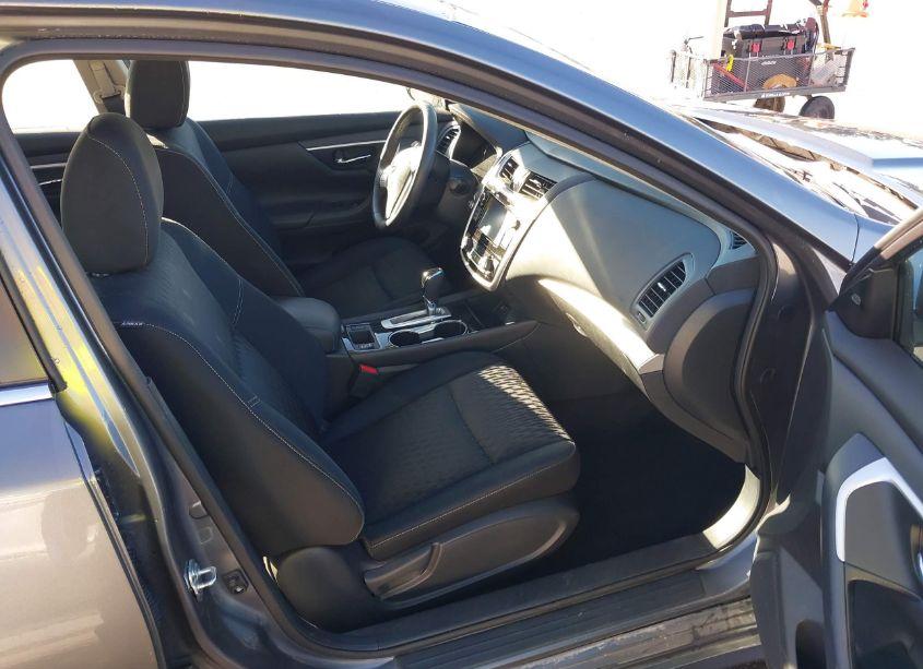 Photo 5 of 2018 Nissan Altima 2.5 SV (VIN 1N4AL3AP5JC232124)