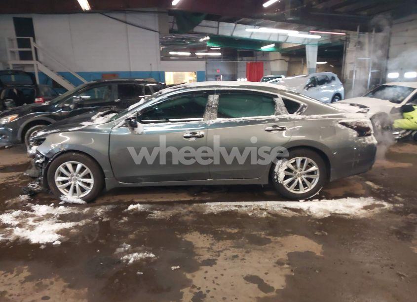 Photo 14 of 2018 Nissan Altima 2.5 SR (VIN 1N4AL3AP5JC248257)