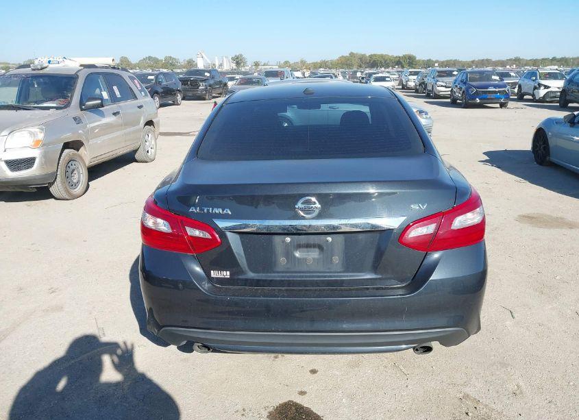 Photo 17 of 2018 Nissan Altima 2.5 SV (VIN 1N4AL3AP5JC263132)