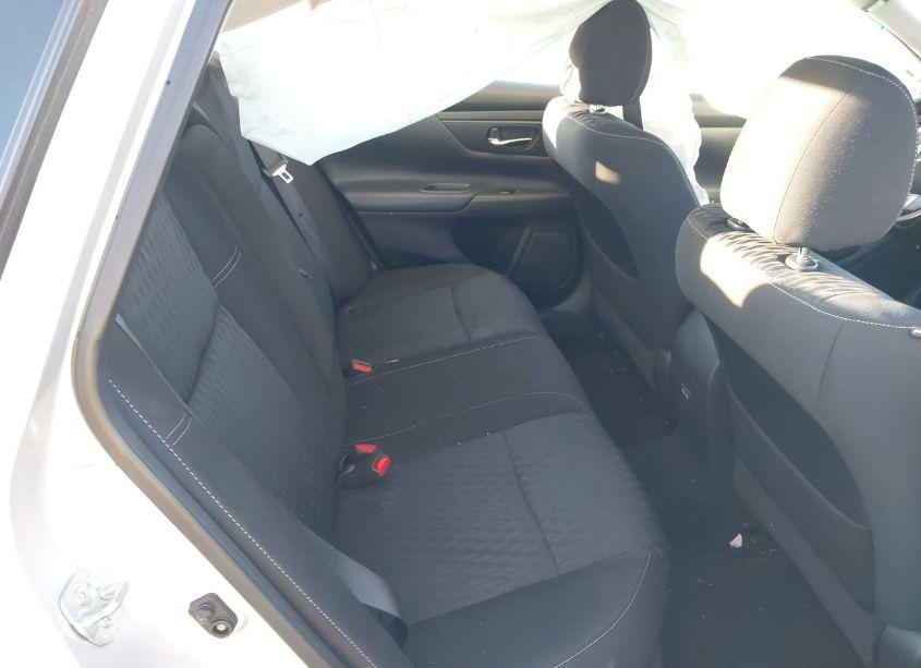 Photo 8 of 2018 Nissan Altima 2.5 S (VIN 1N4AL3AP5JC281162)