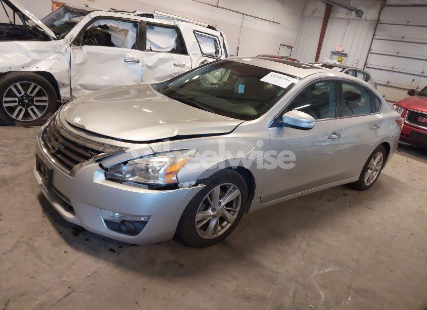 Photo 2 of 2013 Nissan Altima 2.5 SL (VIN 1N4AL3AP6DC105175)
