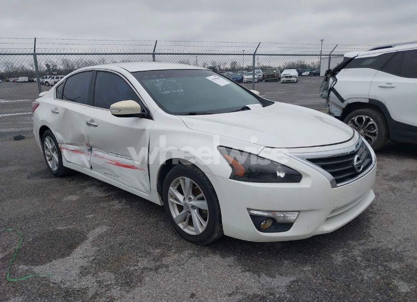 2013 Nissan Altima 2.5 SV (VIN 1N4AL3AP6DC112272) main photo