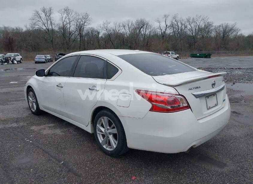 Photo 3 of 2013 Nissan Altima 2.5 SV (VIN 1N4AL3AP6DC112272)