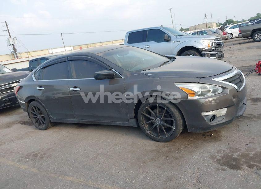 Photo 13 of 2013 Nissan Altima 2.5 S (VIN 1N4AL3AP6DC115155)