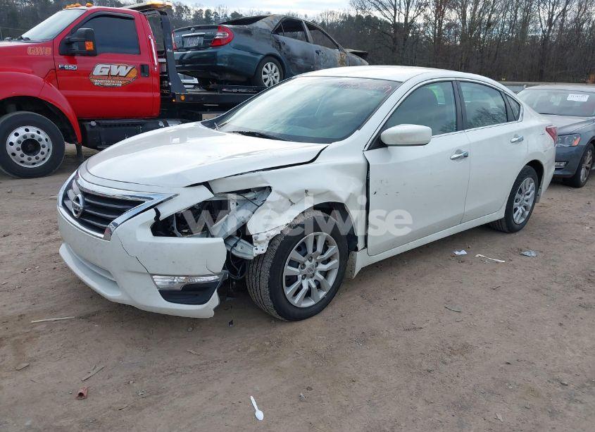 Photo 2 of 2013 Nissan Altima 2.5 S (VIN 1N4AL3AP6DC123899)