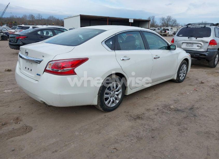 Photo 4 of 2013 Nissan Altima 2.5 S (VIN 1N4AL3AP6DC123899)